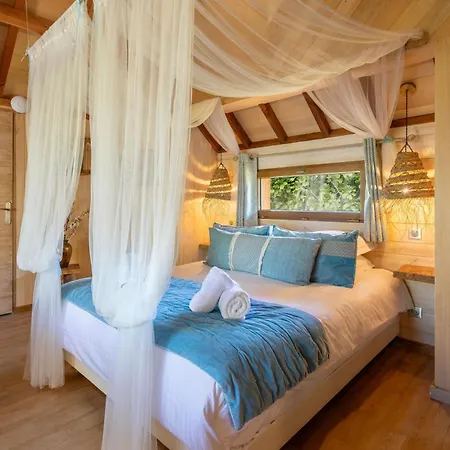 Domaine De Campagnac - & Sauna 4*